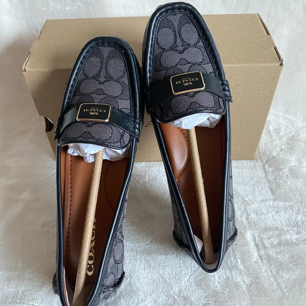 NIB! Coach Women's 8B Mona Driver In Signature Jacquard In Smoke/Black CC639 - Picture 7 of 12